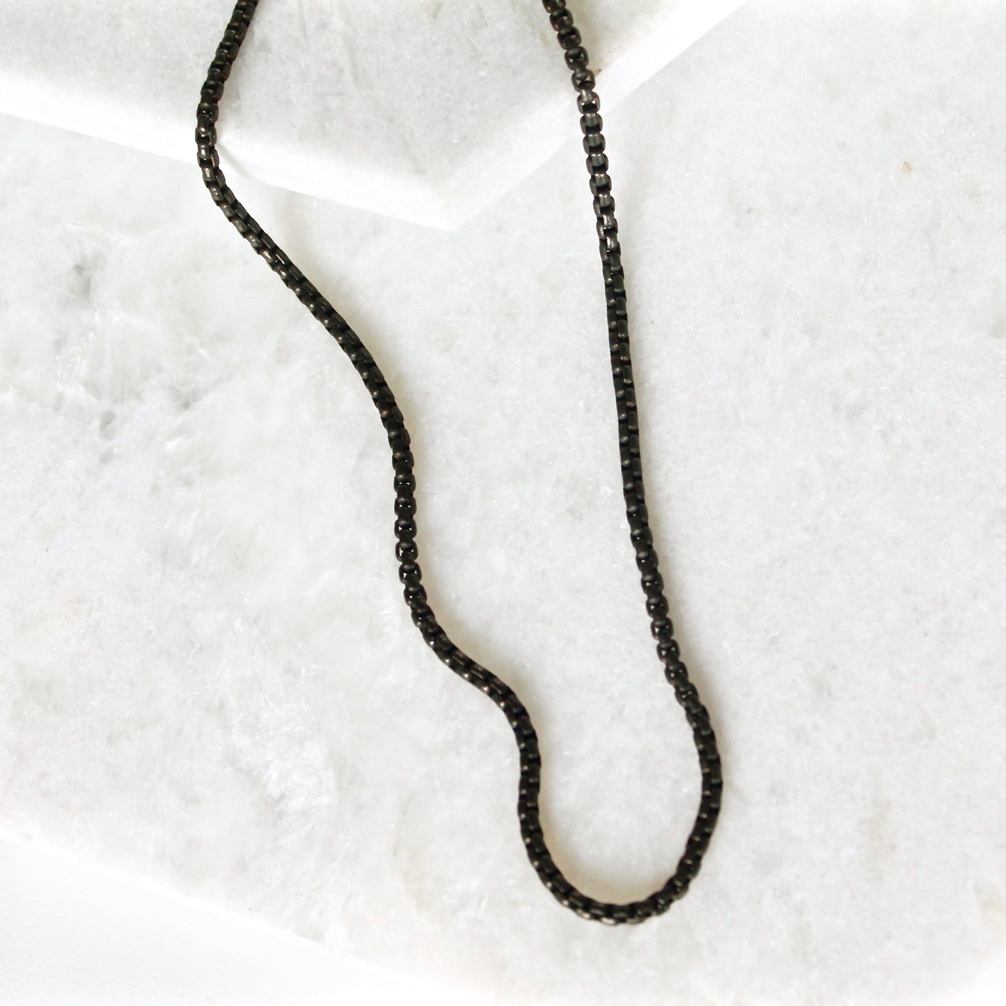 Seville Thin Ombre Black Rhodium X Rhodium Snake Necklace